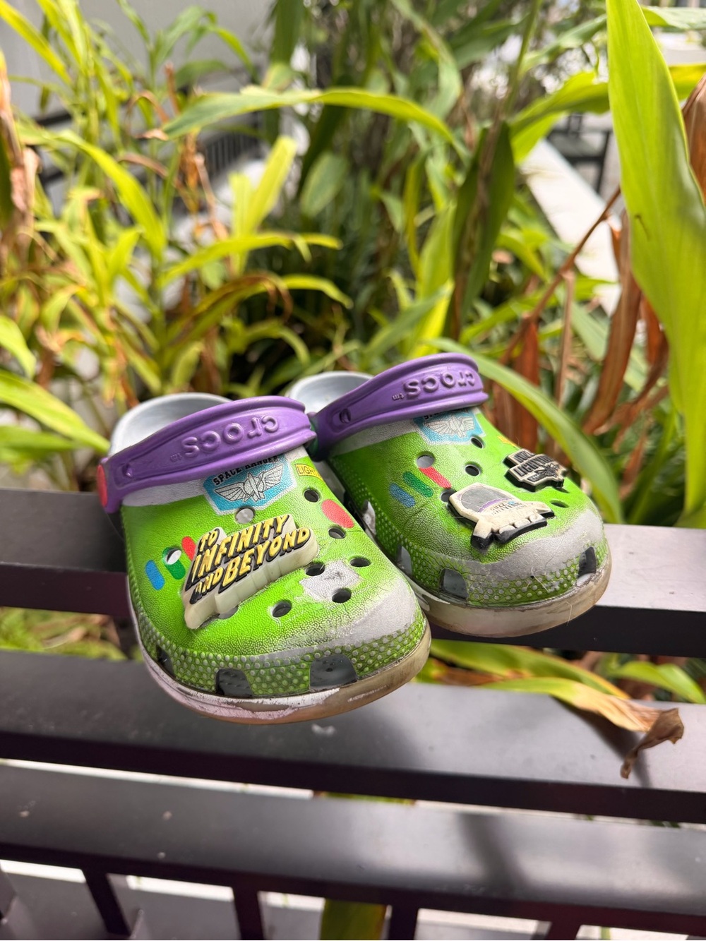 Crocs Kids' Green 'Toy Story' Lightyear Clogs with Purple Strap 10 size boys